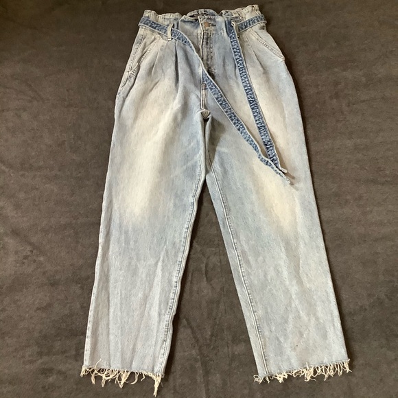 Abercrombie & Fitch Mom Jeans Ankle Blue Belted Paper Bag Waist High Rise 28/6 - Picture 12 of 12